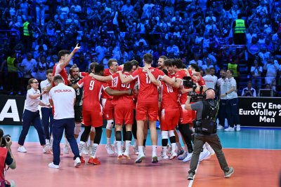 Без конкуренция! Полша отново е волейболният крал на Европа