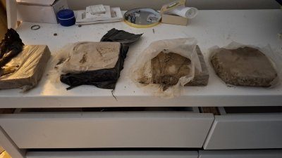 Изеха близо 2 килограма хероин в санданско село