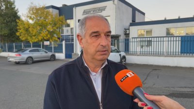 &bdquo;Бургасбус&ldquo; търси шофьори: Кадри не достигат и в сервизната база