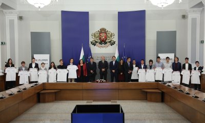 15 млади таланти са новите стипендианти по програма "Експлорър" на ИНСАЙТ