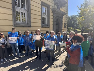 Служители на ИАРА излизат на протест в Бургас срещу сливането с Агенцията по горите (СНИМКИ)