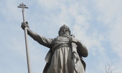 Променят движението в София за церемонията по посрещането на тленните останки на цар Самуил