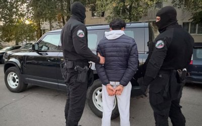 22-ма души са задържани при акция срещу трафик на мигранти в София (СНИМКИ)