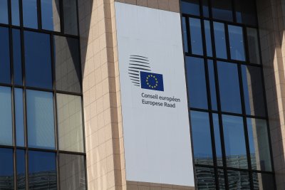 Външните министри от ЕС одобриха рекорден брой санкции срещу Русия