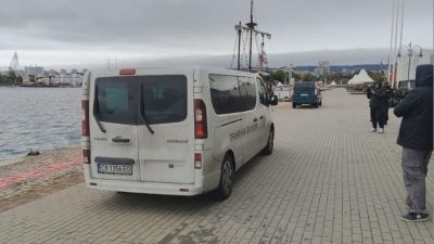 Спасителна операция в бурно море: 15 моряци са спасени след новата атака с дронове