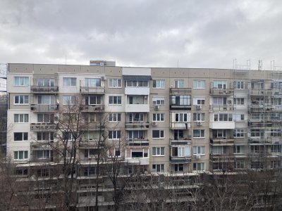 Правни съвети: Как да постъпим, ако съседите не искат да се включат в общия ремонт на течащ покрив?