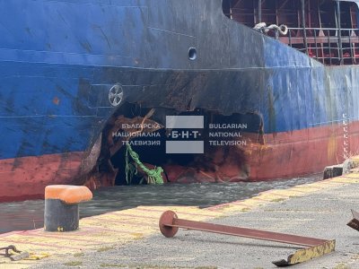 Вероятно огледите на прокуратурата на поразения от дронове кораб "Челси 3" ще продължат и днес