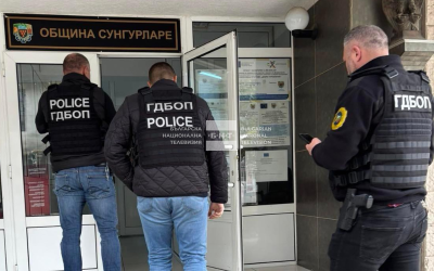 ДАНС и ГДБОП влязоха в Община Сунгурларе заради обществени поръчки