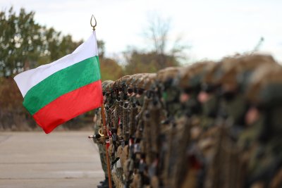 Военният министър: Мобилизирано е всичко, с което армията ни разполага