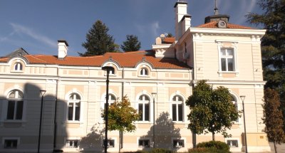 Изцяло реставрираха бившата Земеделска банка в Търговище