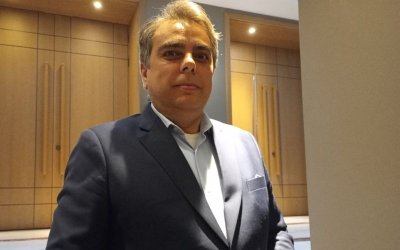 Асен Василев: Радев да не използва Министерския съвет като партийна централа