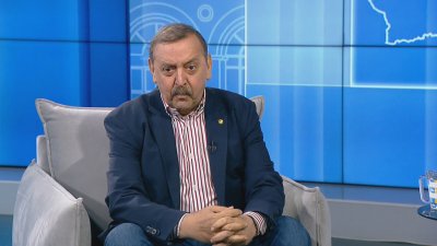 Проф. Кантарджиев: Не мога да уважавам политици, които пет пари не дават за живота и за здравето на народа си
