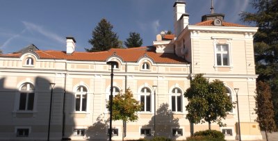 Изцяло реставрираха бившата Земеделска банка в Търговище