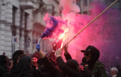 Младежки протести в Европа: &bdquo;Поколението Z&ldquo; в Германия иска да поеме нещата в свои ръце