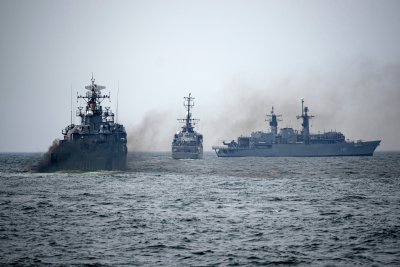 Сигурността в Черно море: Ердоган се срещна със Зеленски в Истанбул