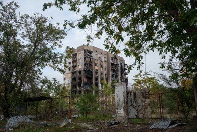 Евакуация от окупирания от Русия украински град Олешки &ndash; примирието продължава