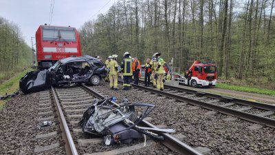 Кола се вряза в хора в Северна Германия, няколко души са пострадали