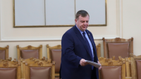 Каракачанов: Политиката ми като министър на отбраната е била да съхранявам, не да продавам имоти