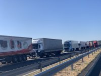 Турция е въвела ограничителни мерки за камиони, идващи от рискови в епидемиологично отношение страни