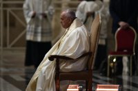 снимка 18 Папа Франциск се моли сам под дъжда на празния площад "Свети Петър"