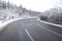 снимка 4 400 машини обработват пътищата в районите със снеговалеж