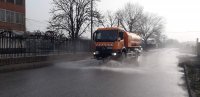 Дезинфекцират улиците в Пловдив, разчистват незаконни сметища в Столипиново