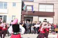 България подпомага общностите си зад граница