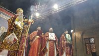 Пловдив посрещна Възкресението с празнична заря