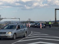 снимка 3 Над 2 км колона от коли се образува на КПП-то на входа на София откъм АМ "Тракия"