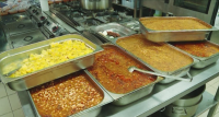 Благотворителна социална кухня в Пловдив осигурява храна за хора в нужда