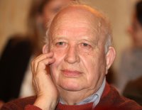 Почина поетът, публицист и преводач Никола Инджов