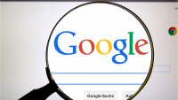 "Епъл" и "Гугъл" забраняват използването на локация в приложенията за проследяване на контакти