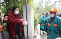 снимка 15 Свилен от „Остава" и Звезди от „Ахат“ раздаваха благотворително храна в София