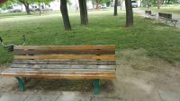 снимка 1 В пловдивския квартал „Западен“ поправят елементи от парковата среда за удобство на гражданите