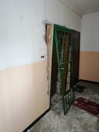 снимка 1 Газова бутилка гръмна в апартамент в Пловдив, има пострадала жена (Снимки)