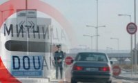 Заловиха голямо количество контрабандни лични предпазни средства и стоки с логото на известни марки