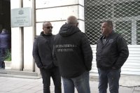 Спецакция в МОСВ и Ботевград, проверяват зам.-министър и братя Бобокови
