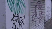 Русе бори вандализма с единен център за видеонаблюдение и машини за чистене на графити