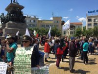 снимка 3 Протест на Мая Манолова и "Системата ни убива" срещу управляващите