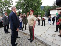 снимка 7 Почит към Христо Ботев: Президентската двойка пристигна за честванията в Калофер