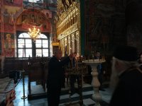 снимка 1 Премиерът в Рилския манастир. На четири очи говори с Дядо Евлогий