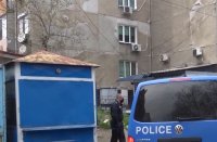 Възрастна жена убита в Бургас, арестуваха психично болната й дъщеря