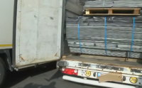 След задържаните тирове с отпадъци - коя е фирмата получател и ще върнат ли товара в Турция