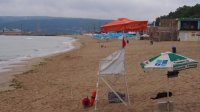 Хора с двигателни увреждания без достъп до плажа във Варна. Защо?