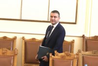 Горанов вини Комисията по хазарта в двоен стандарт за игрите на Божков
