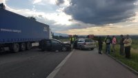 снимка 1 Верижна катастрофа на АМ "Тракия" близо до София