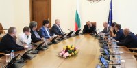 Премиерът Борисов се срещна с представители на сдруженията на превозвачите