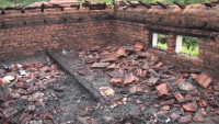 Мълния унищожи покрива на къща в карловското село Каравелово