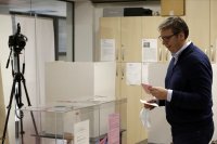 Управляващата коалиция печели парламентарните избори в Сърбия