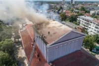 снимка 7 Сериозни щети след пожара в Русенската опера - какви са версиите за причините